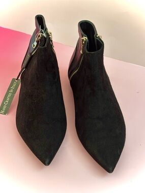 Women's - Made in Italy- Black Suede Pointed Ankle Boot with Side Zip